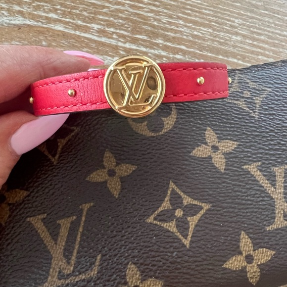 Louis Vuitton rouge and brown momogram bracelet like new - Picture 3 of 11
